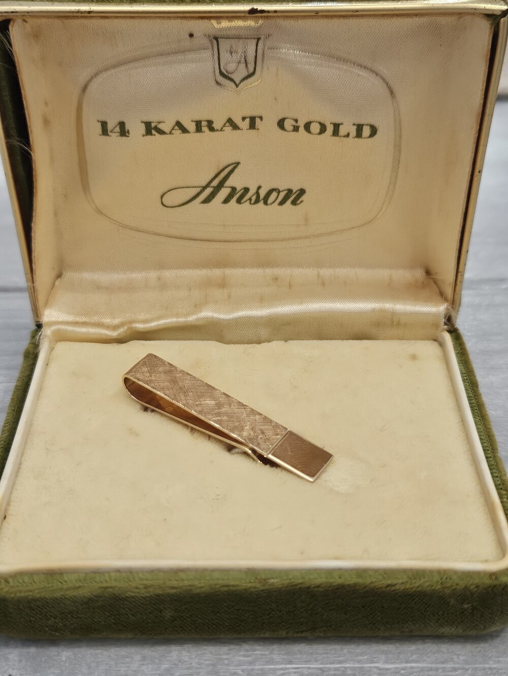 14k Anson Tie Clip Bar 4.2g w/ Box